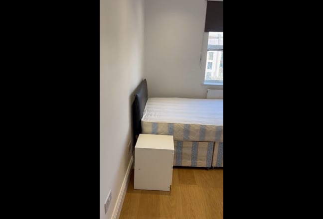 New decorated Studio Flat for One Main Photo
