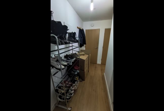 Cozy Double Room | &pound;1,200 Bills Included Main Photo
