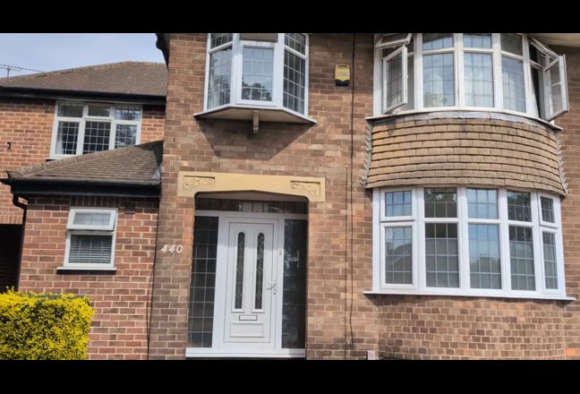 All Inc Dbl Rm-Spacious House-Great location Main Photo
