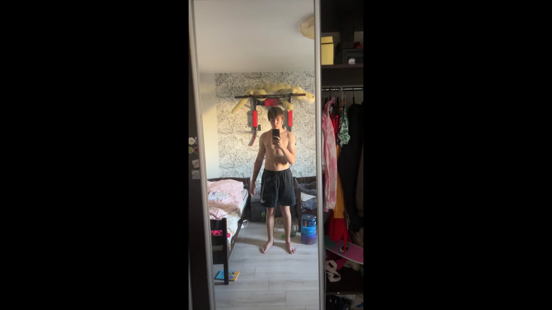 Watch fnaksor q's Vertical Jump: 5.5 inches
