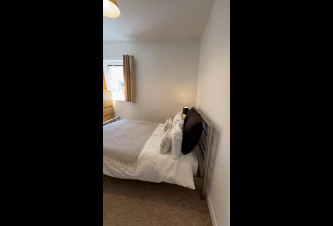 Double Room SO15 City Centre Main Photo