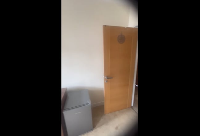 Muslim Home | Large Luxury Room | En-suite | Bills Main Photo