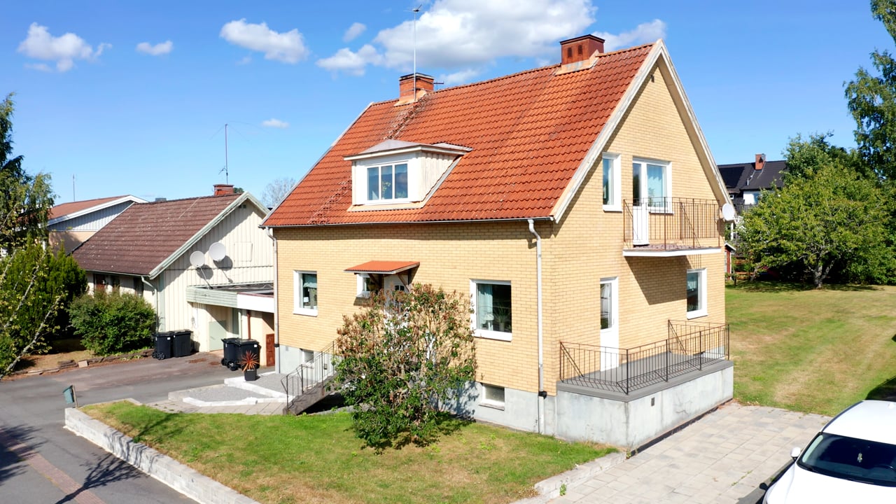 8 rum Villa på Storgatan 18 Aneby Aneby kommun - video
