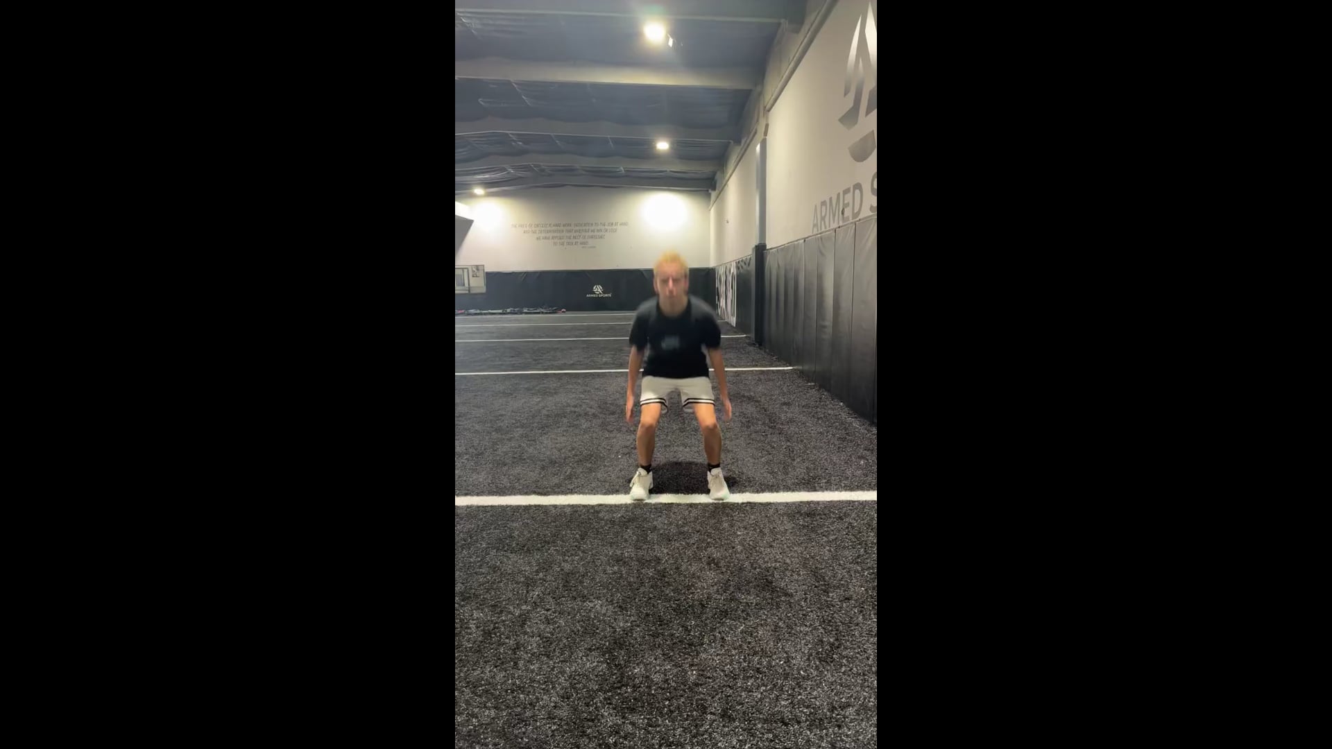 Watch Travian Blaylock's Vertical Jump: 17 inches