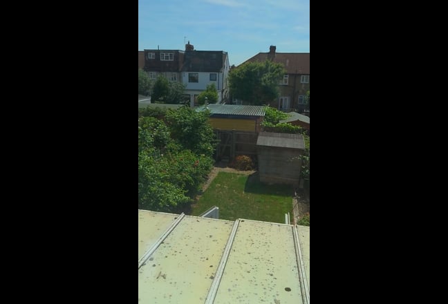 Video 1: Rear Bedrom