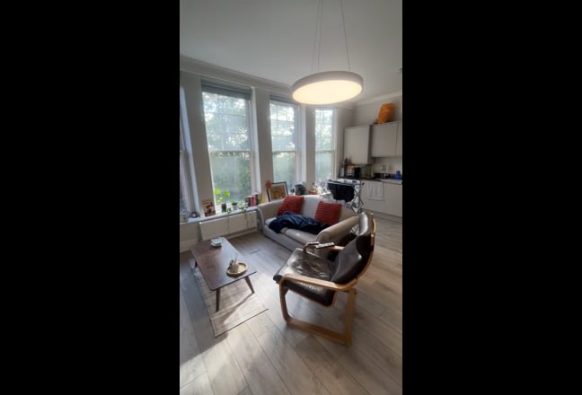 Video 1: Private bedroom (double; furnished as displayed)