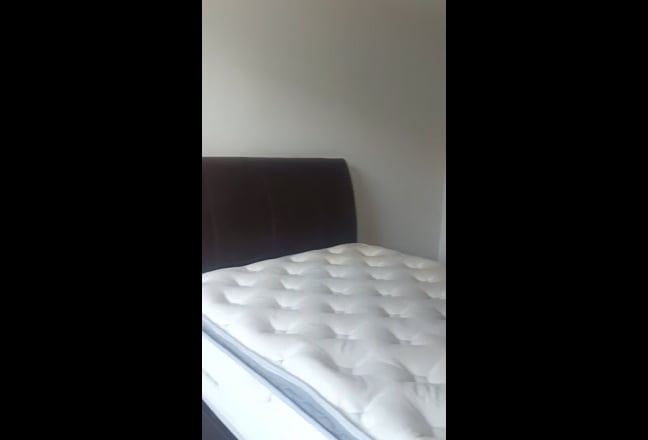Double room in Female House | &pound;650 All Inc |S4 7LA Main Photo