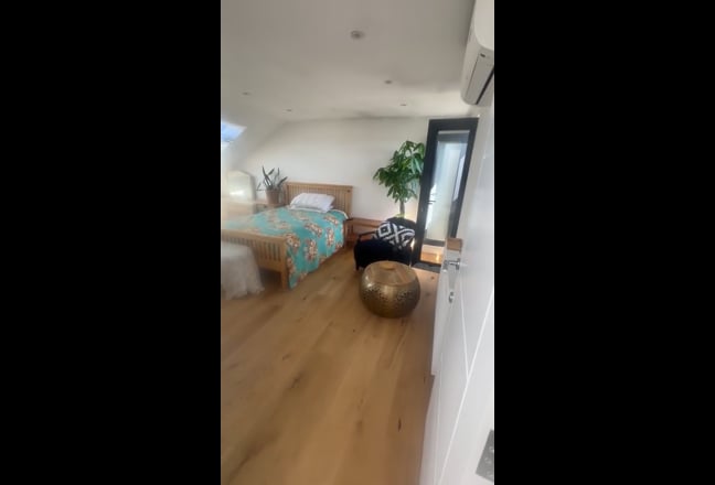 Video 1: 