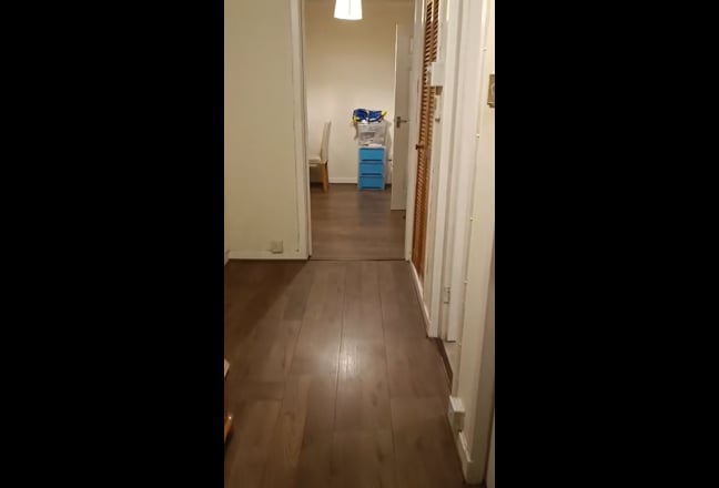 Lovely fully furnished Double  bedroom for rent Main Photo