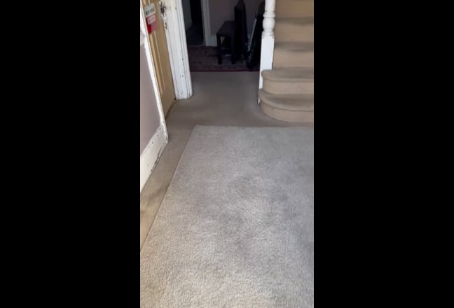 Large Master Bedroom minutes from Central Line Main Photo