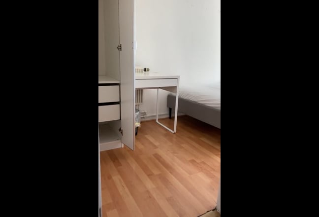 Liverpool Street Shared Flat Main Photo