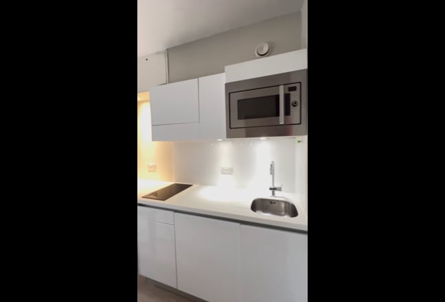 Video 1: 