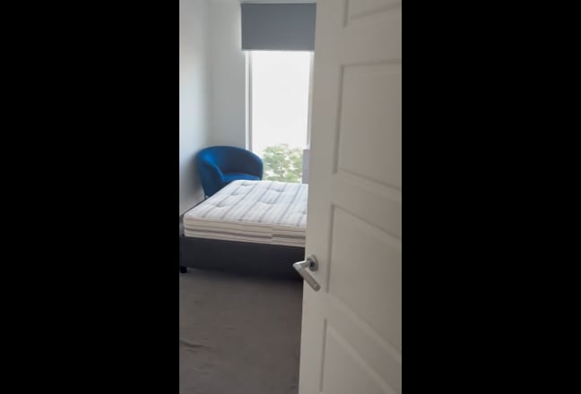 En- Suite Room in Gallions Reach Main Photo