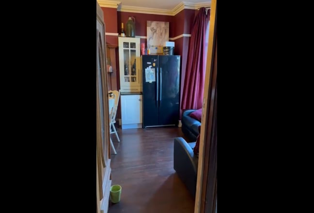  Spacious En-suite Room Main Photo