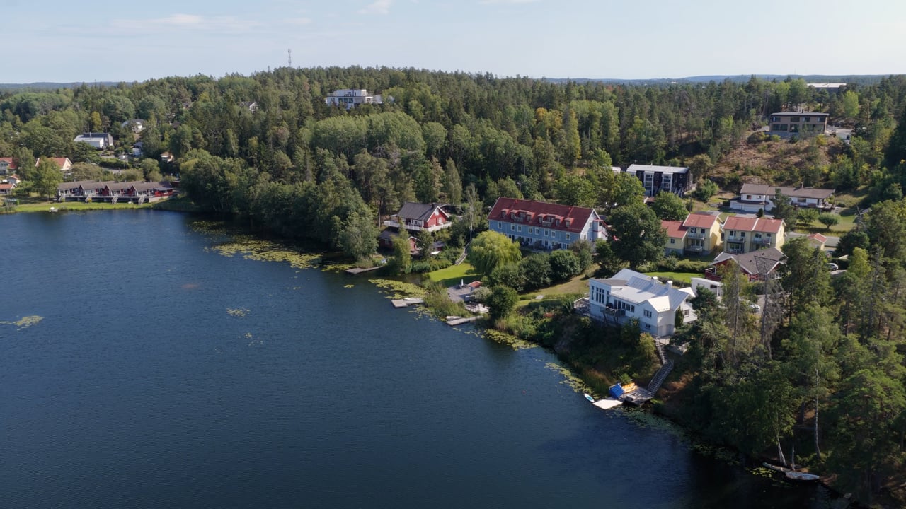5 rum Radhus på Sockenvägen 92A Södra Lännersta Nacka kommun - video