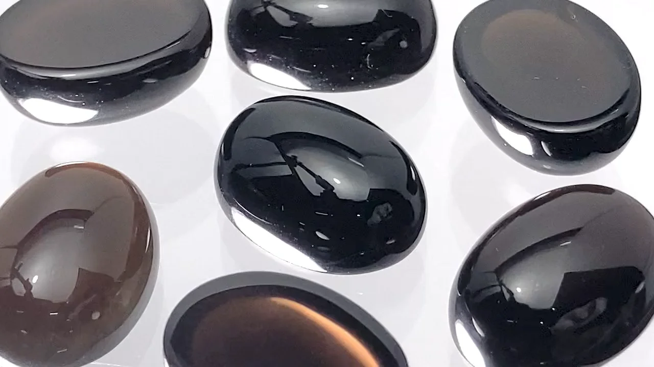 ブラジル産モリオン（黒水晶） オーバル カボション18×13mm 2個