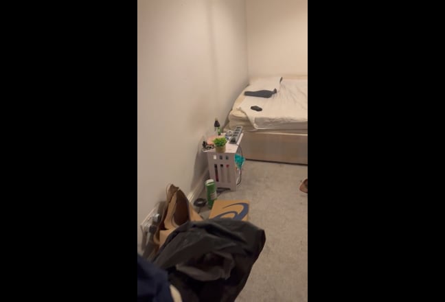 One Furnished Single Room Available  Main Photo