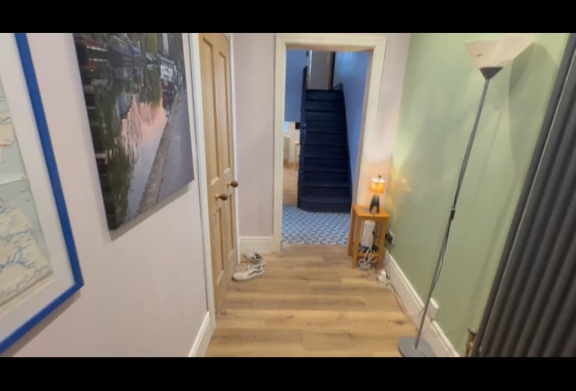 2 Ensuite Rooms. Bills Included. Own Laundry Cupbd Main Photo