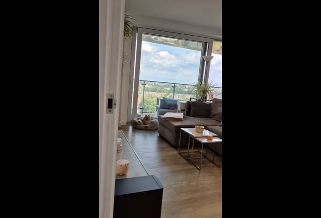 Double room for rent in beautiful apartment  Main Photo