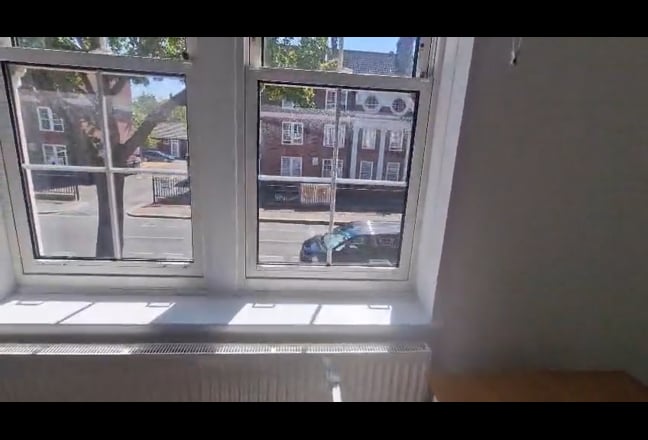 Entire Newly Refurbished 2 Bedroom Apartment - W12 Main Photo