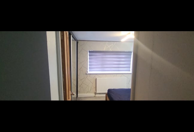 Beautifully Decorated Double Room in Hounslow Main Photo