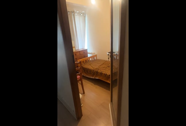 Single room for rent  Main Photo