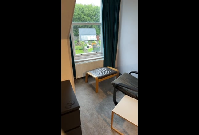 Large Double Room, Ensuite Main Photo