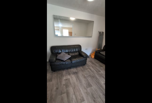 5 bed student or business let  Main Photo
