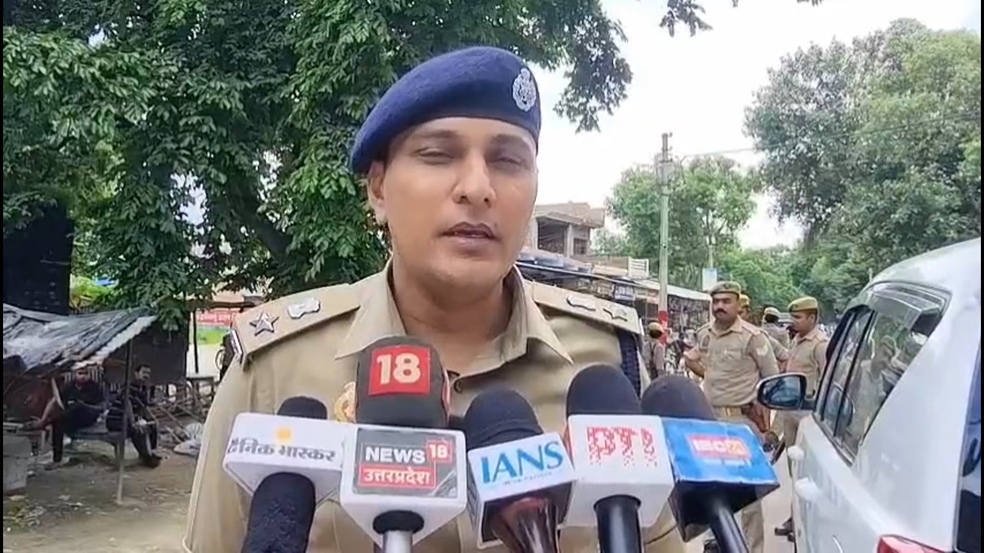 पारिवारिक विवाद में हुई वारदात, पूर्व सैनिक आरोपी पुलिस हिरासत में—एसपी प्रतापगढ़ दीपक भूकर #latest_news 