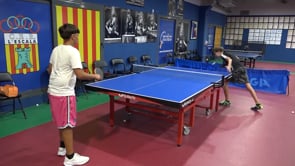 L'escola de tennis taula triplica palistes i afegirà un dia més d'entrenament