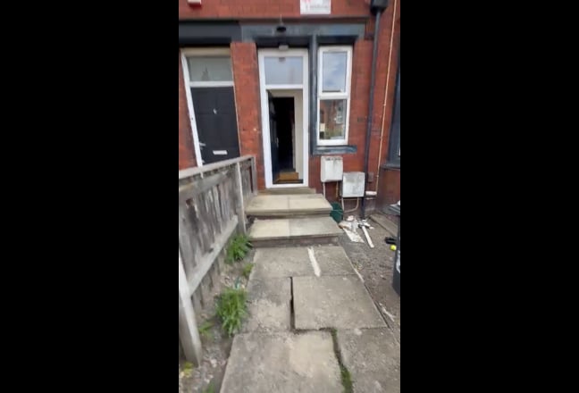 5 bedroom property inc all bills Main Photo