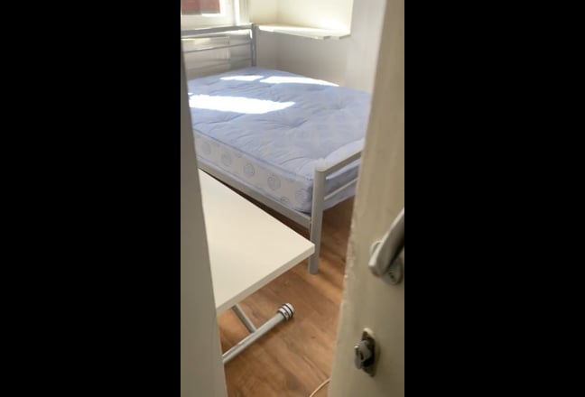 En-Suite Room Inclusive Of Bills Main Photo