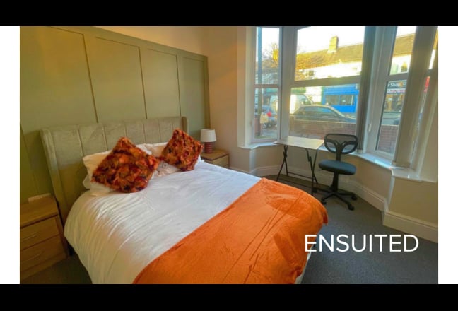 Ensuite Room + Secure Parking in Cleethorpes 🏠 Main Photo
