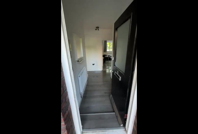 Video 1: Bedroom 1 Available
