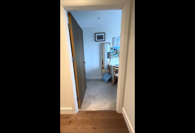 2x Double rooms, en suite, balcony - new build Main Photo