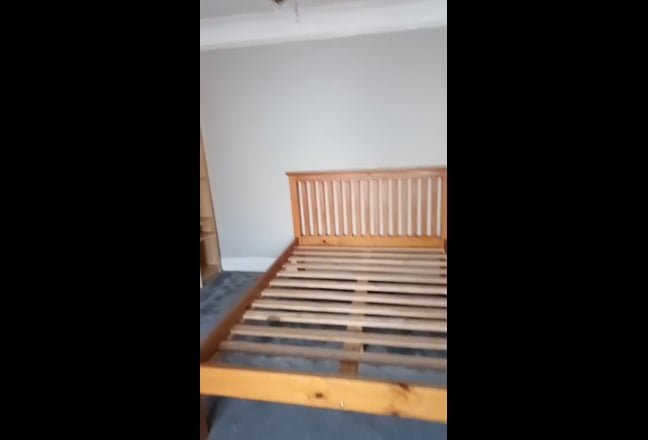 Double Room - Epsom - Bills Included Main Photo