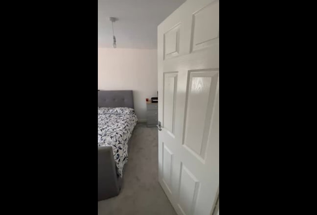 Detached Home With En-Suite Room & Double Room Main Photo