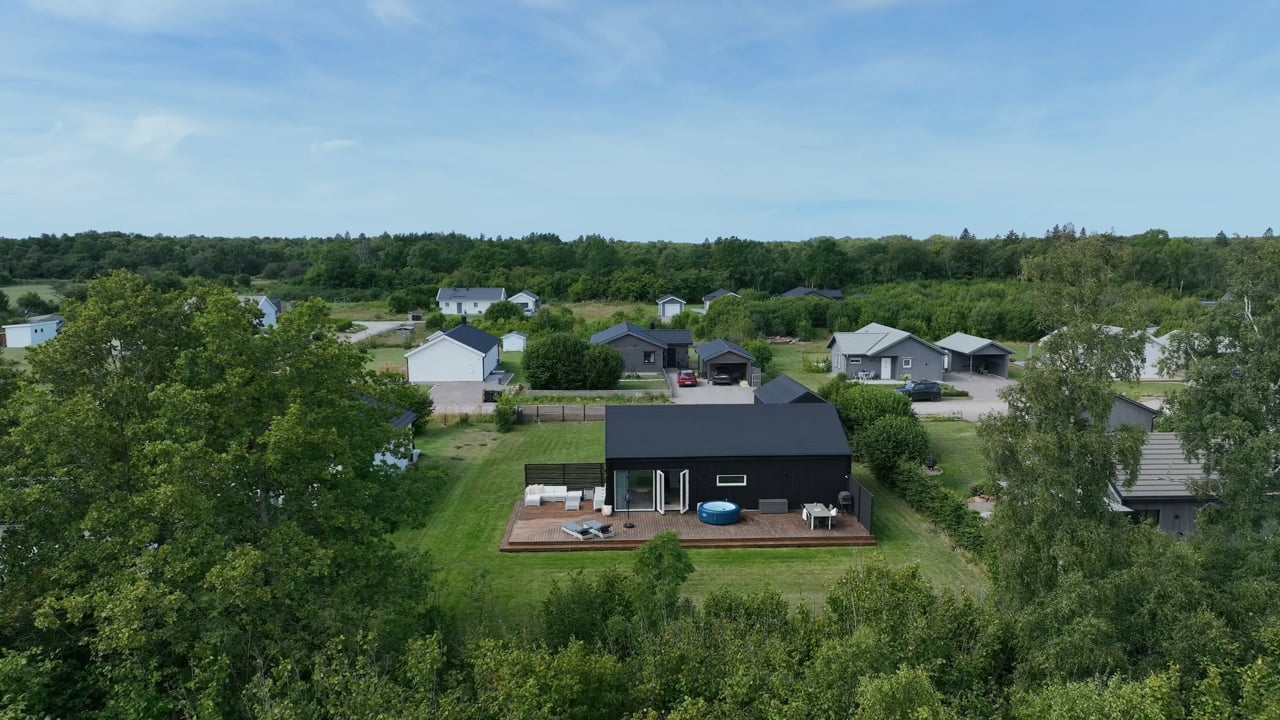 4 rum Vinterbonat fritidshus på Trutvägen 35 Tveta Mörbylånga kommun - video