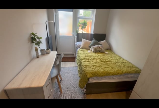 Refurbished Double Room now available  Main Photo