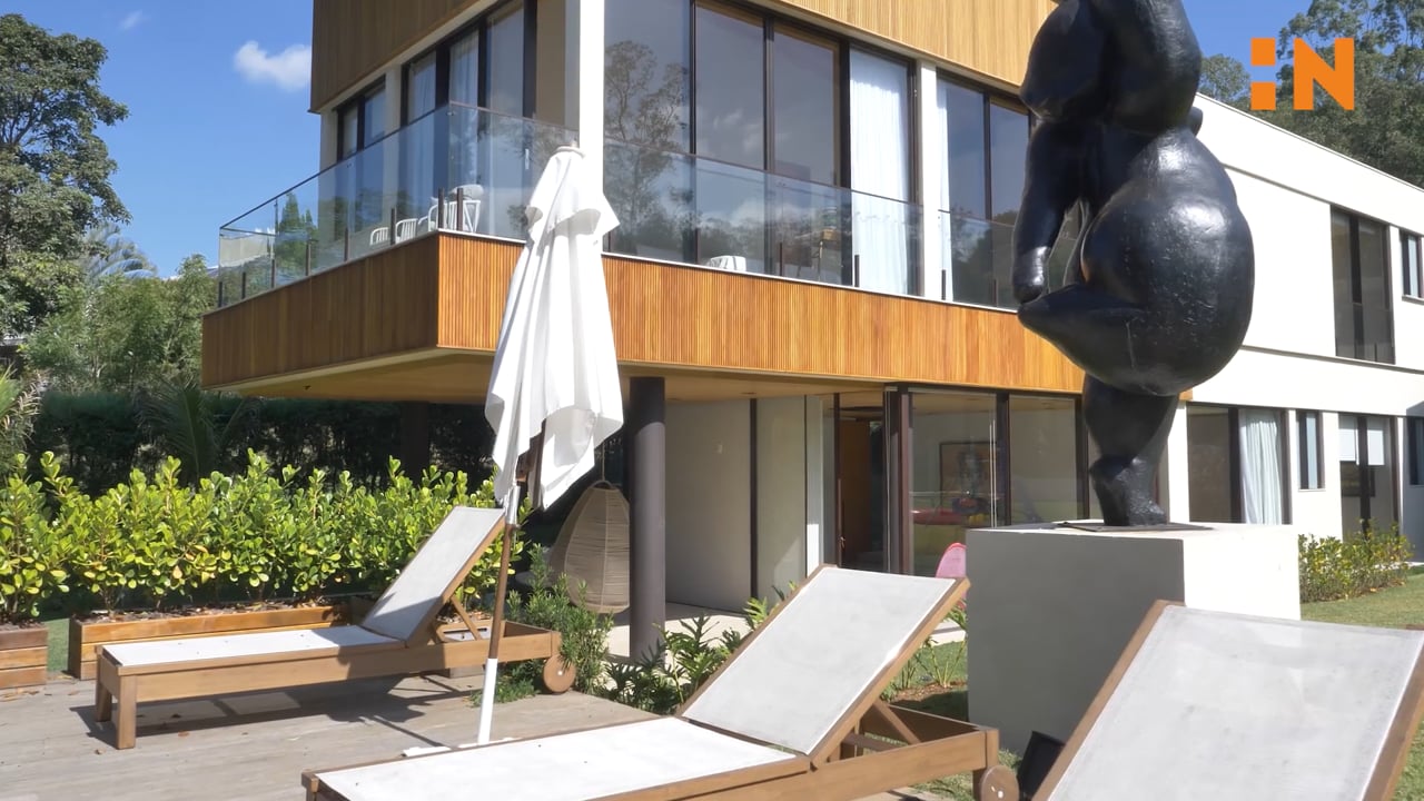 Vídeo — CASA NOVA COM ARQUITETURA CONTEMPORÂNEA À VENDA NO CONDOMÍNIO TERRAS DE SÃO JOSÉ EM ITU — Itu