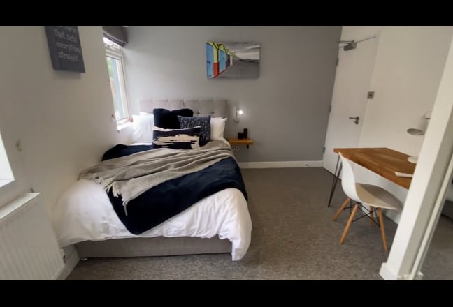 Video 1: Large double bedroom with en-suite available soon