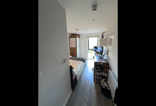 Video 1: Bedroom