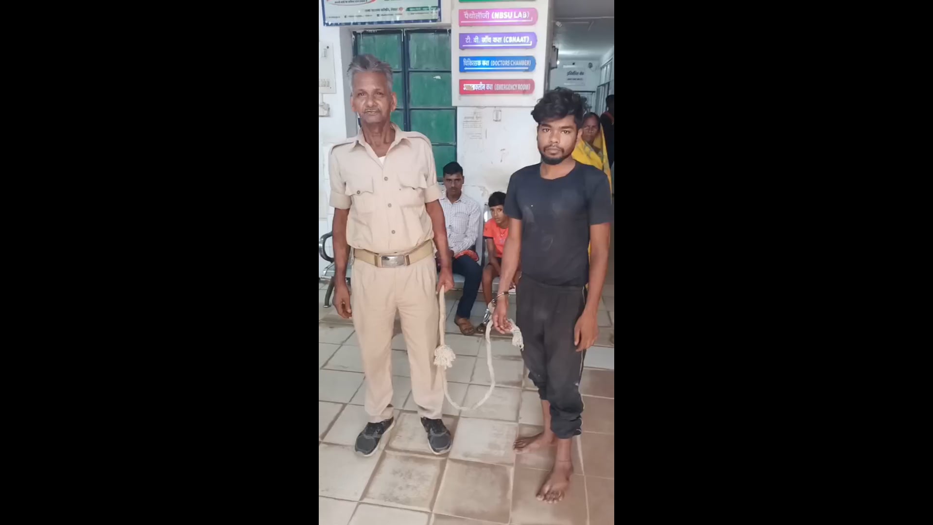 चोरी की बाइक के साथ युवक गिरफ्तार, 4 घंटे में पुलिस ने सुलझाया मामला।