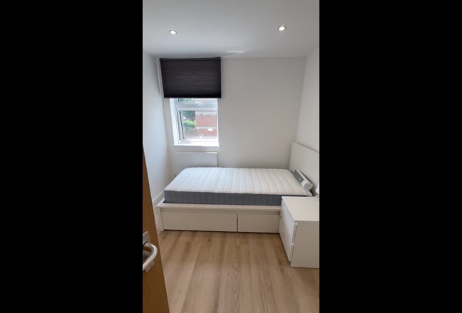 ❤️Lovely single room rent newly refurbished flat,  Main Photo