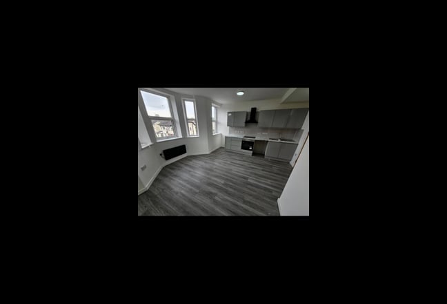 1 Bed Flat - Brand New Refurb  Main Photo