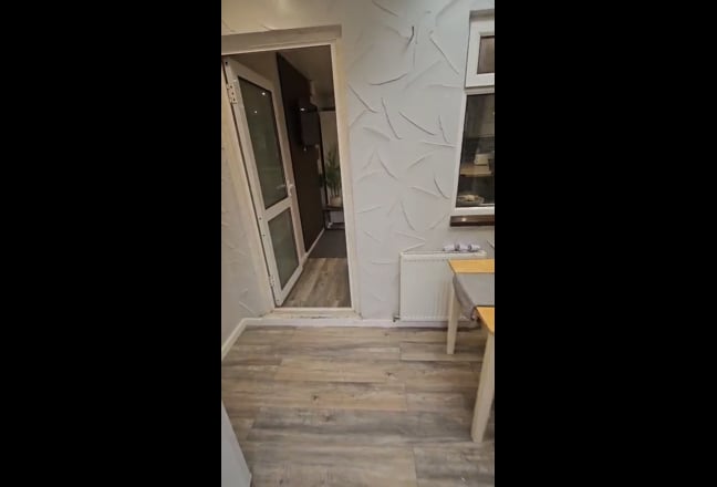 Video 1: 