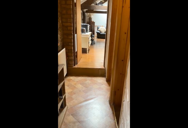Video 1: Separate lounge