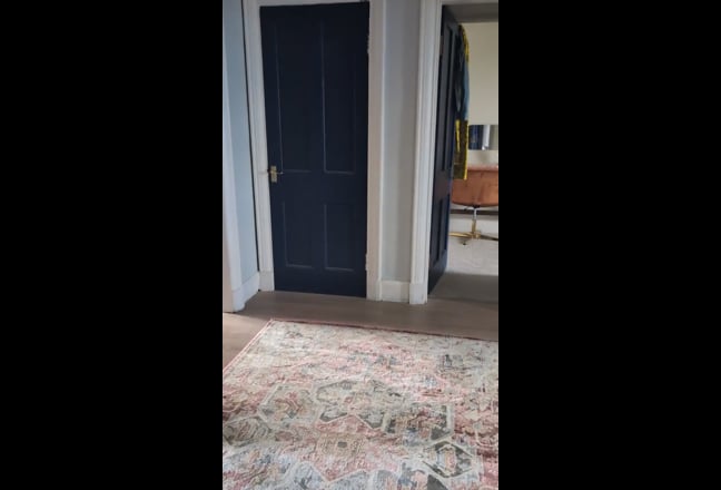 Double room in Johnstone Main Photo