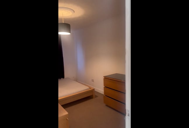 Rooms for rent  Main Photo