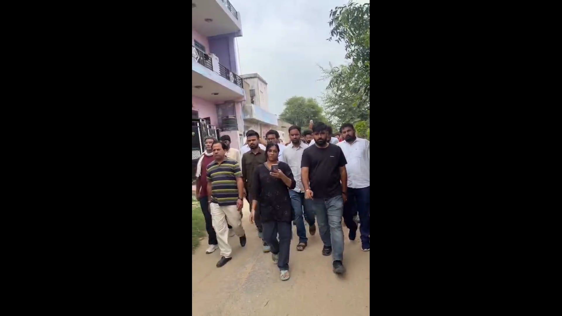 जयपुर

गांव वालों ने CJP के आशुतोष रांका व कार्यकर्ताओं को दौड़ा कर पीटा